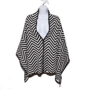 NEW Cruise Club Chevron Cardishawl One Size Poncho Cardigan Sweater